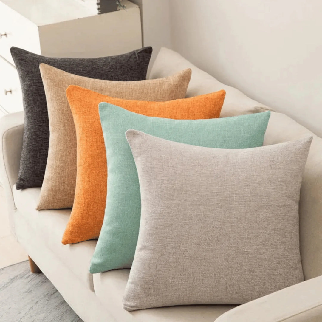 Housses de Coussins Scandinaves alignées